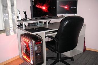 Có nên đầu tư cho máy tính chơi game online?